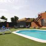 Eco White With Climatized Pool 빌라
