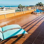 Eco White With Climatized Pool
