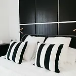 Eco White With Climatized Pool 칼레타데푸스테