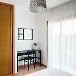 Eco White With Climatized Pool 빌라