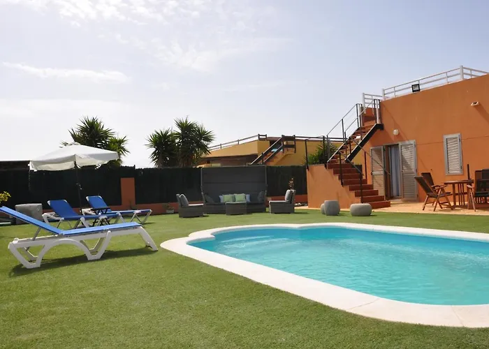 Eco White With Climatized Pool Villa