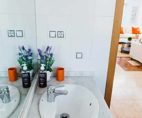 Eco White With Climatized Pool Villa *