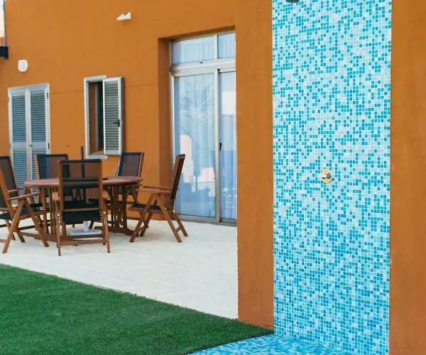 Eco White With Climatized Pool Villa