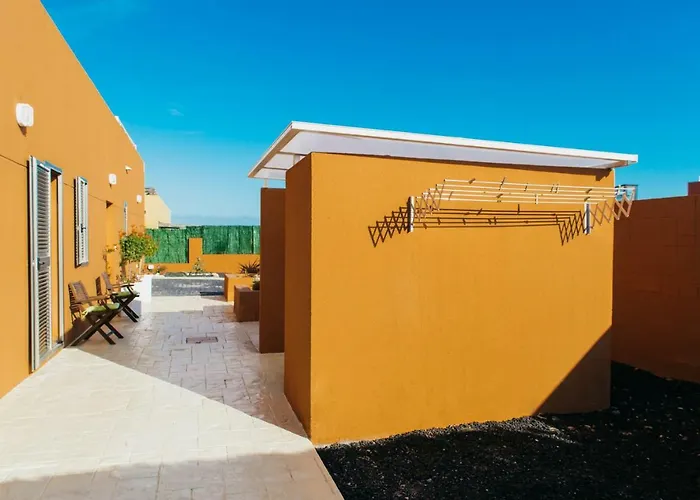 Eco White With Climatized Pool Villa